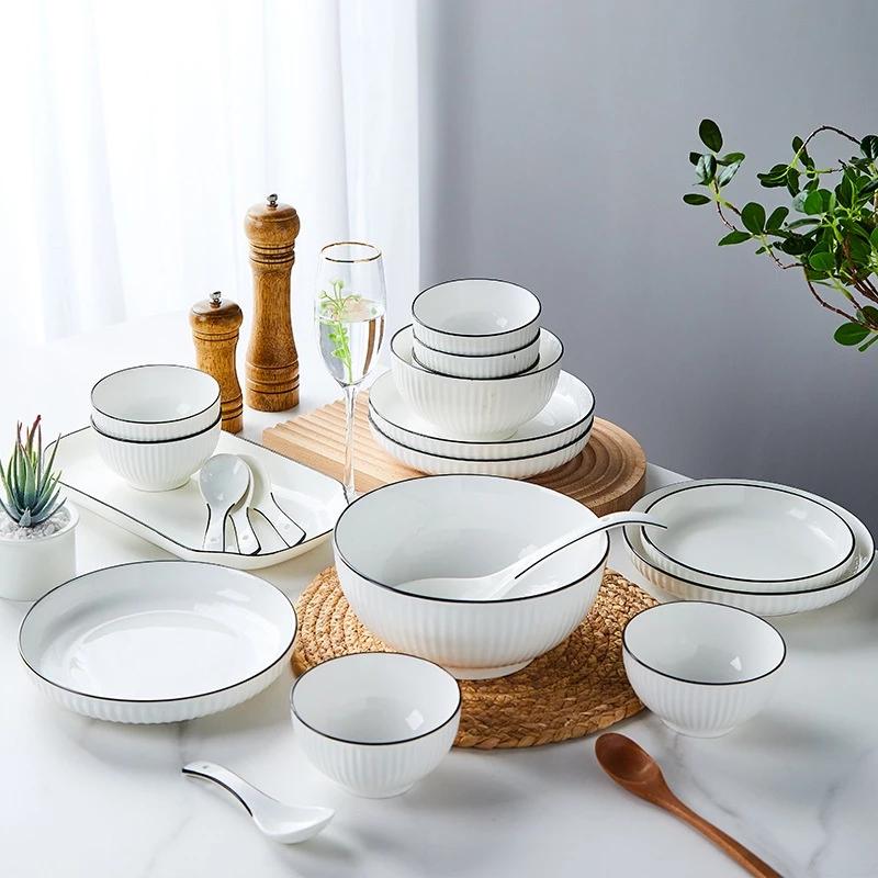 Bộ Bát Đĩa Sứ Gosu Cao Cấp Trắng Viền Đen Men Sáng Mịn